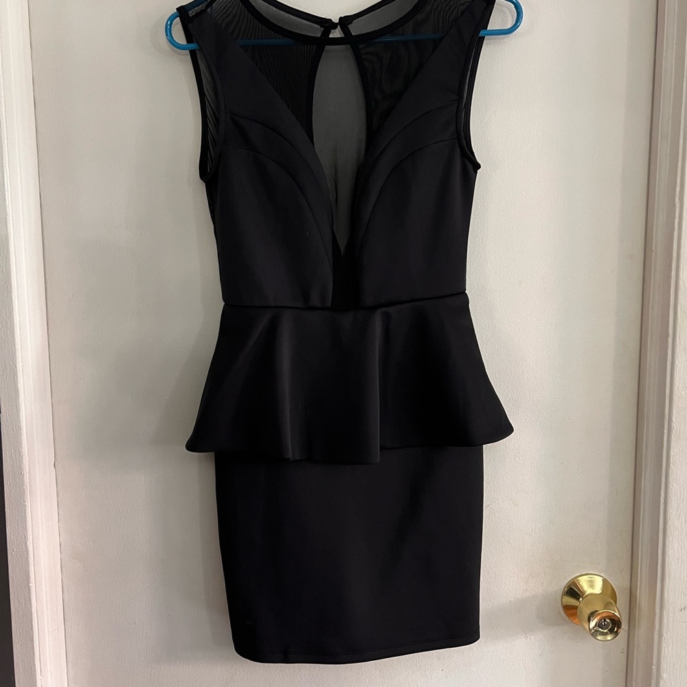 PAPER HEART DRESS - Picture 1 of 2